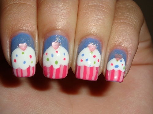 Colorful Cupcakes with Style