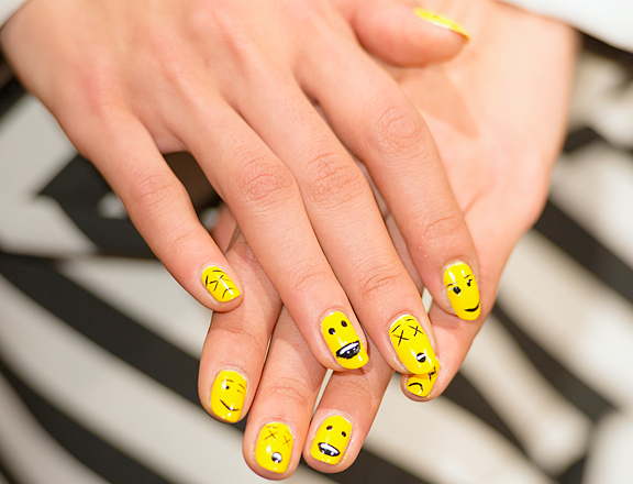Cute Emoji Emotional Design Nail Art The materials and colours are most easily available and hence, why not try new ones often? http www dailynailart com post 868 cute emoji emotional design