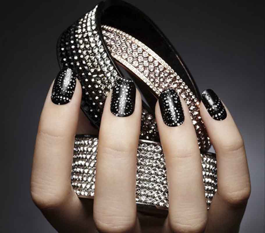 The Oh-So-Glamorous Look with any Color